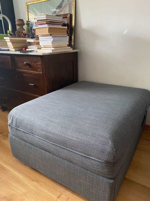 Łóżko jednoosobowe rozkładane Ikea.