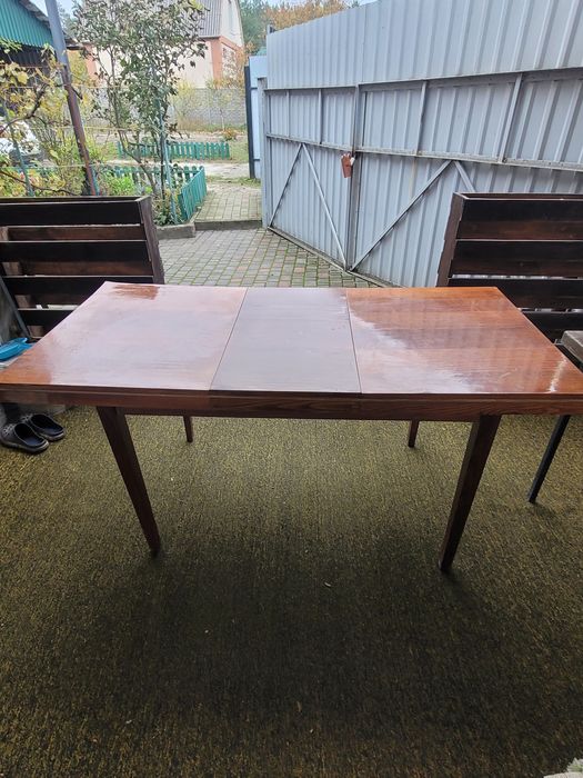 Стіл  розкладний