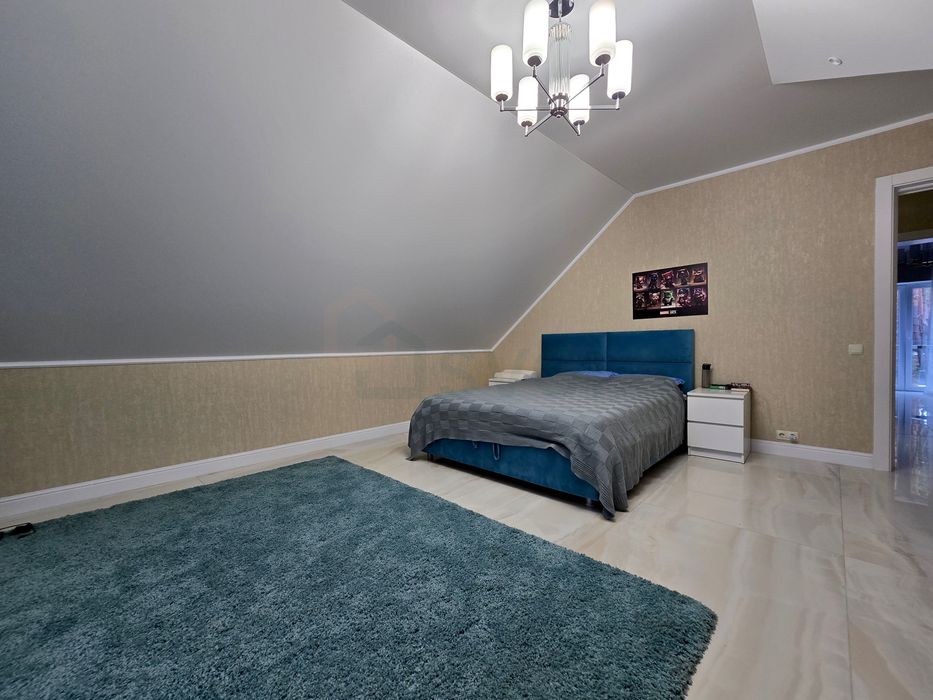 Унікальний приватний будинок з ремонтом в Лісовій Бучі. Без комісії!