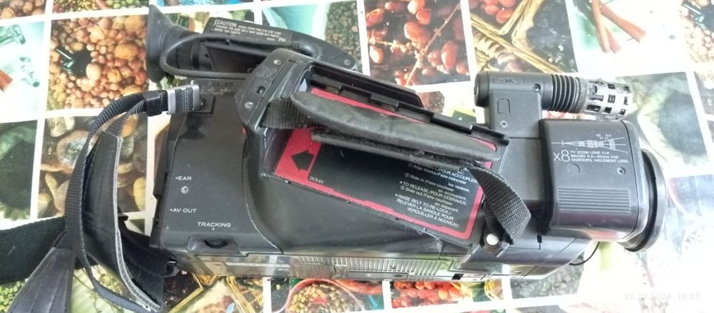 Відеокамера Hitschi c43e
