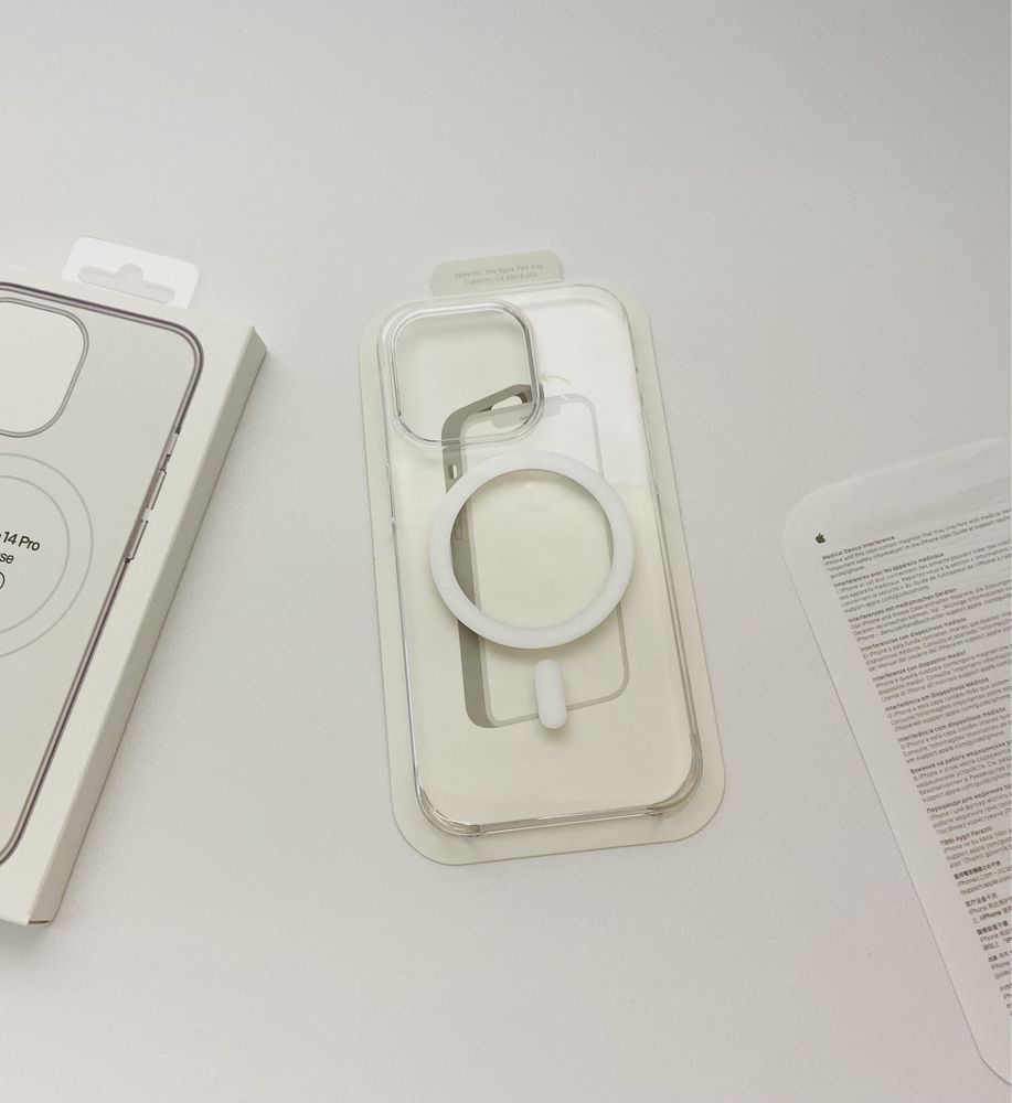 Чехол Apple Clear Case Animation MagSafe для айфон original11