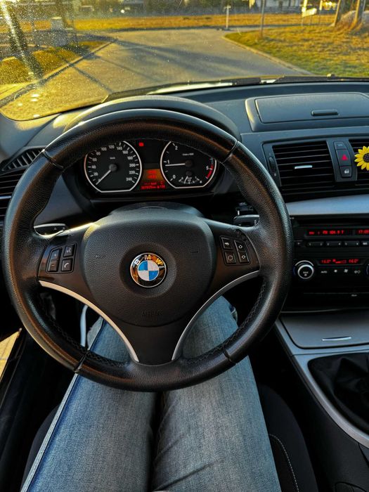 Samochód osobowy BMW seria 1  118D