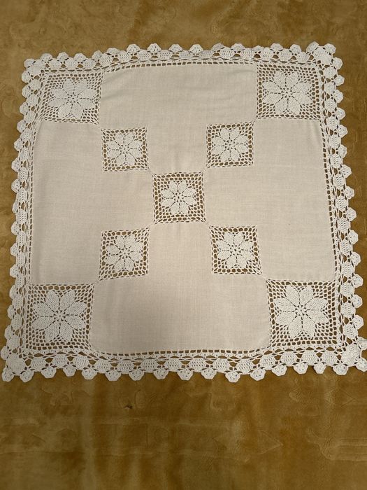 Kwadratowy bieżnik 73x73 cm