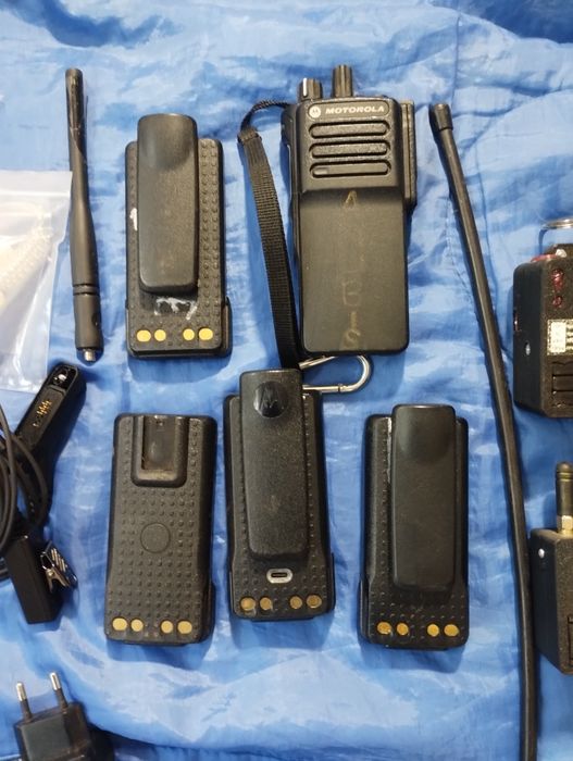 Рація Motorola DP та детектори