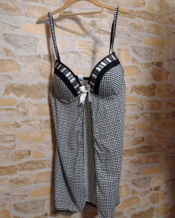 (75C) (XS/S) Francuska koszulka nocna, halka do spania, jak NOWA