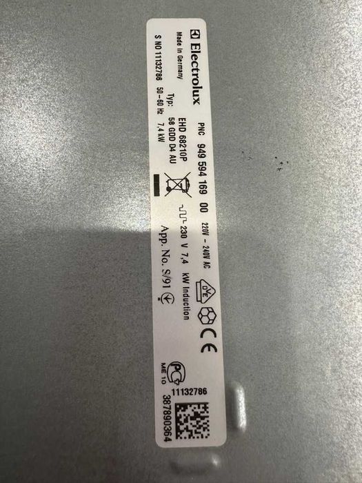 Індукційна варильна поверхня ELECTROLUX EHD 68210 P