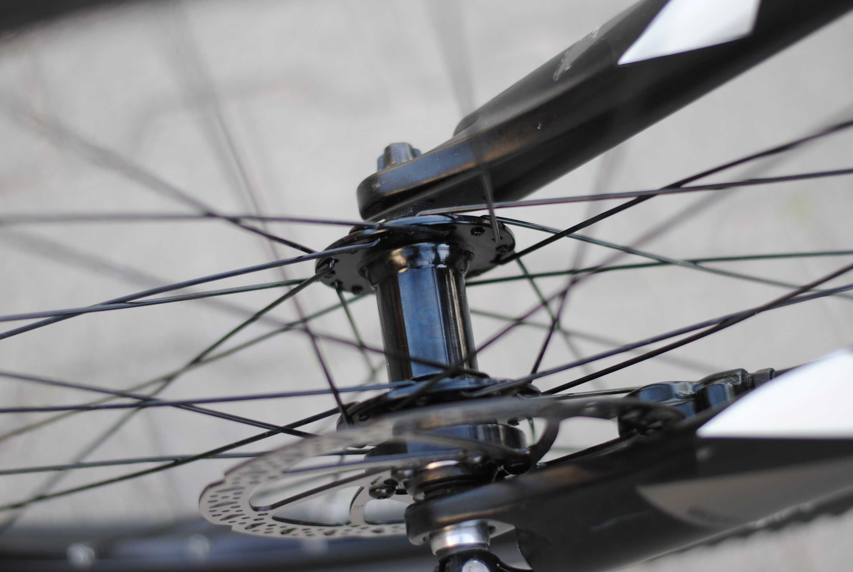 Górski rower góral MTB FOCUS Whistler osprzęt Shimano hydraulika tarcz