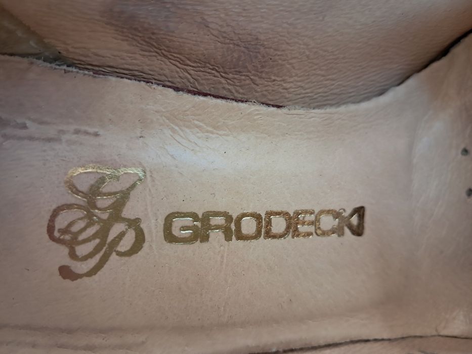 Buty na słupku Grodecki 36