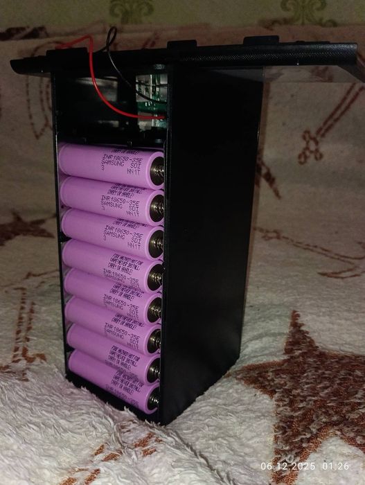 МЕГАПАВЕРБАНК  на  140000mAh