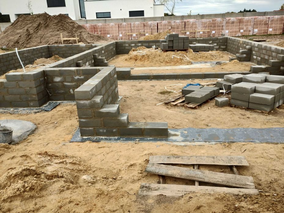 Sprzedam działkę budowlaną ok. Leszno