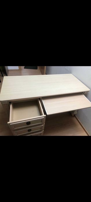 Biurko oddam  za darmo 2 szt