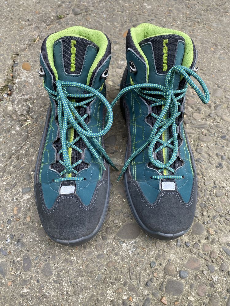 Ботинки Lowa gore tex