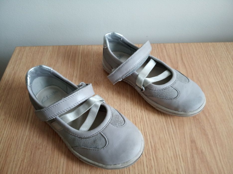 Baletki Clarks Dana Gigi Silver rozm. 25