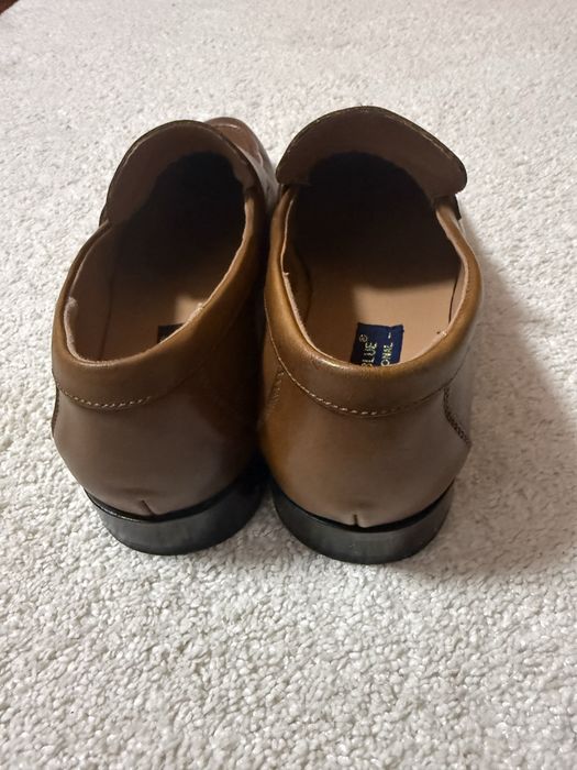 Sapatos formais castanhos Under blue