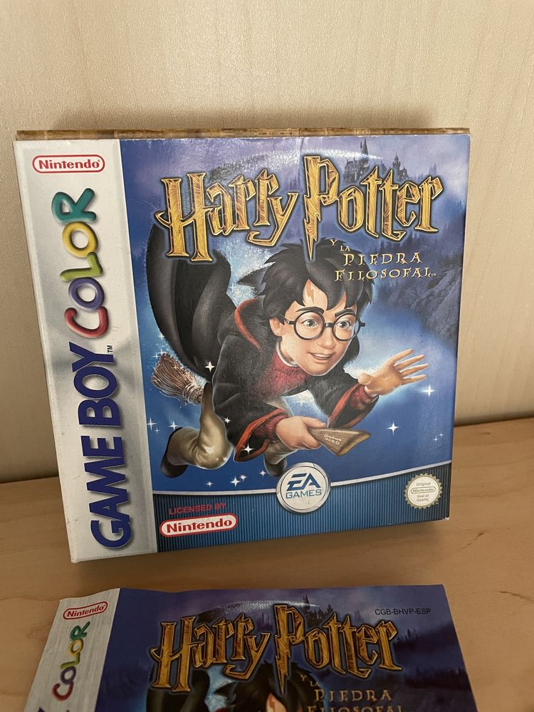 Harry Potter Pedra Filosofal jogo Gameboy Color completo a funcionar