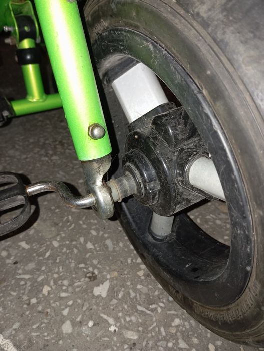 Велосипед с родительской ручкой