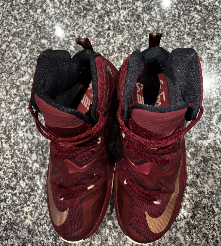 Nike LeBron James