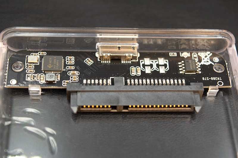 Caixa de Disco Externo 2.5'' SATA 3 Ligação USB 3.0, Nova