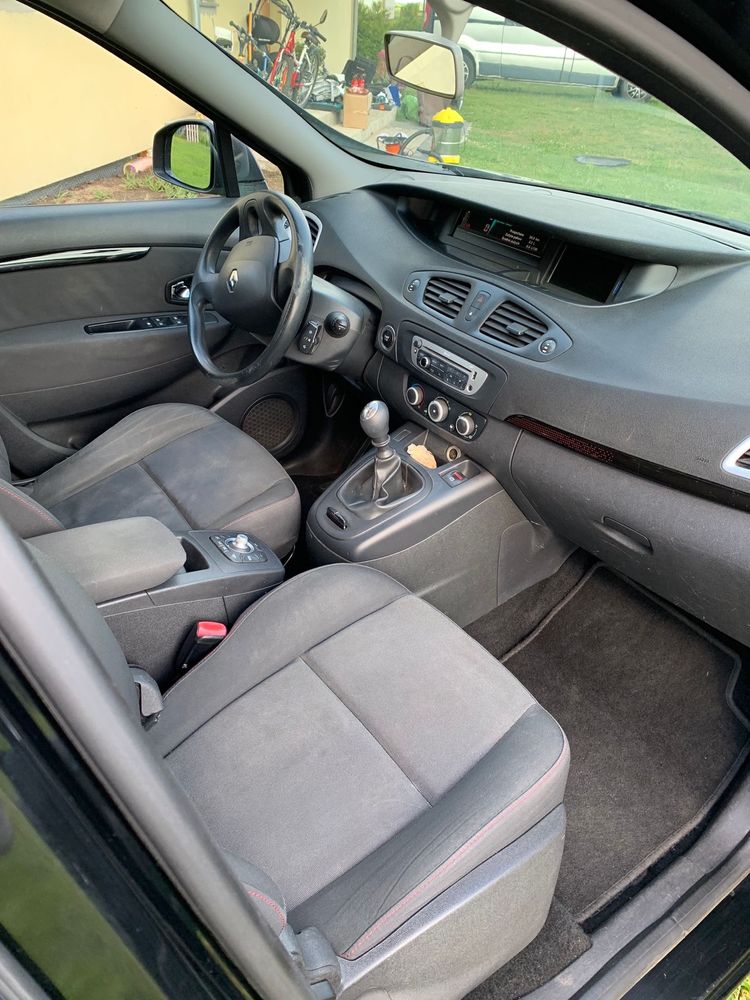 Renault Grand Scenic 3  2012  1.5Dci