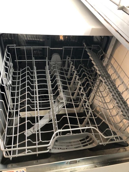 Máquina de lavar a loiça Bosch silenceplus serie2