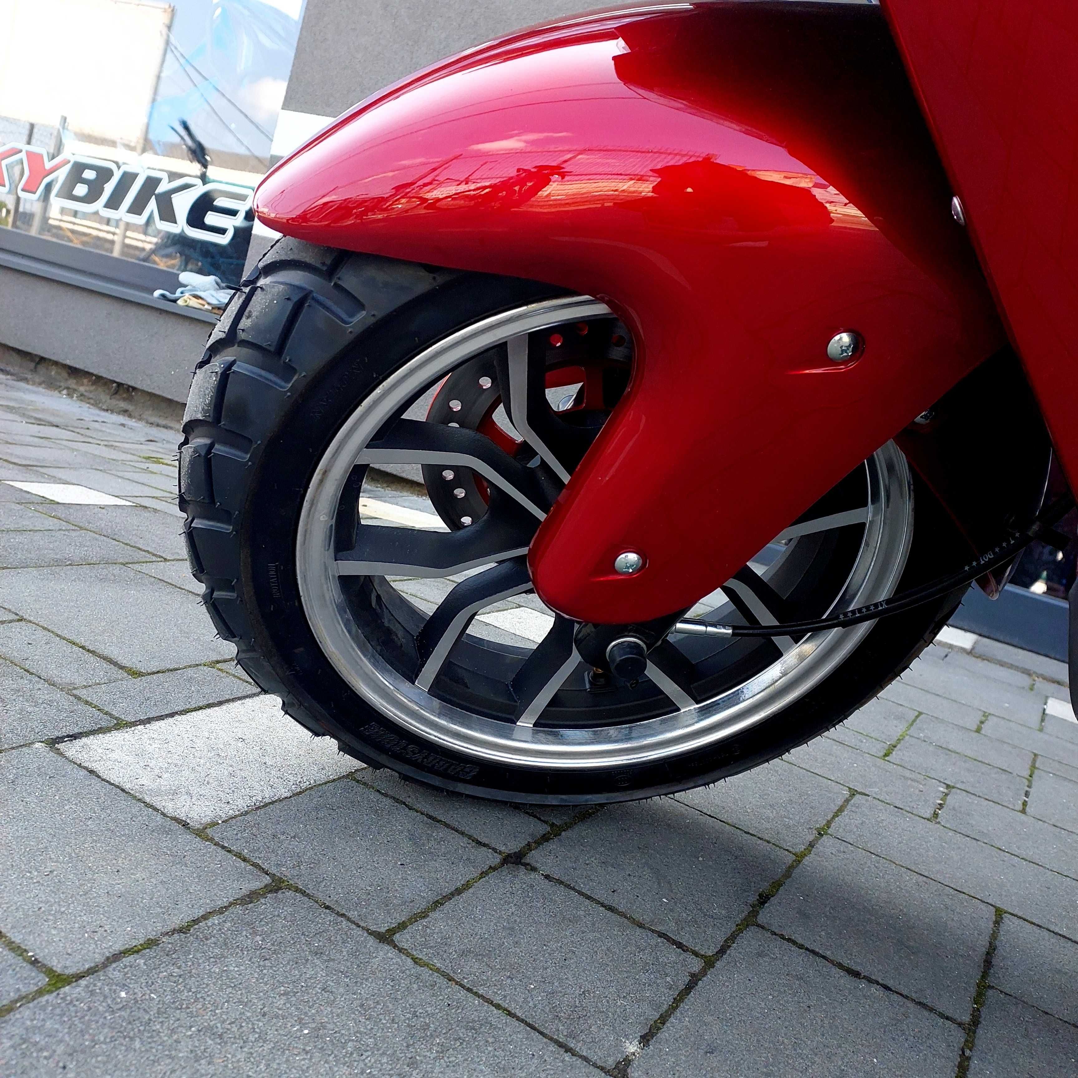 Скутер Spark SP150S-18, міський універсальний, гарантія, доставка