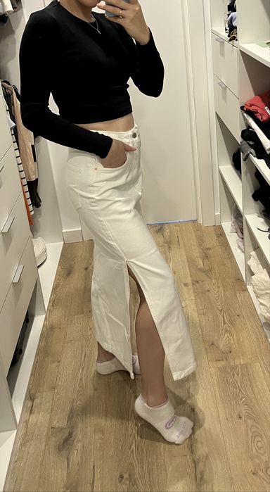 Джинсова спідниця Sinsay. Розмір 32.