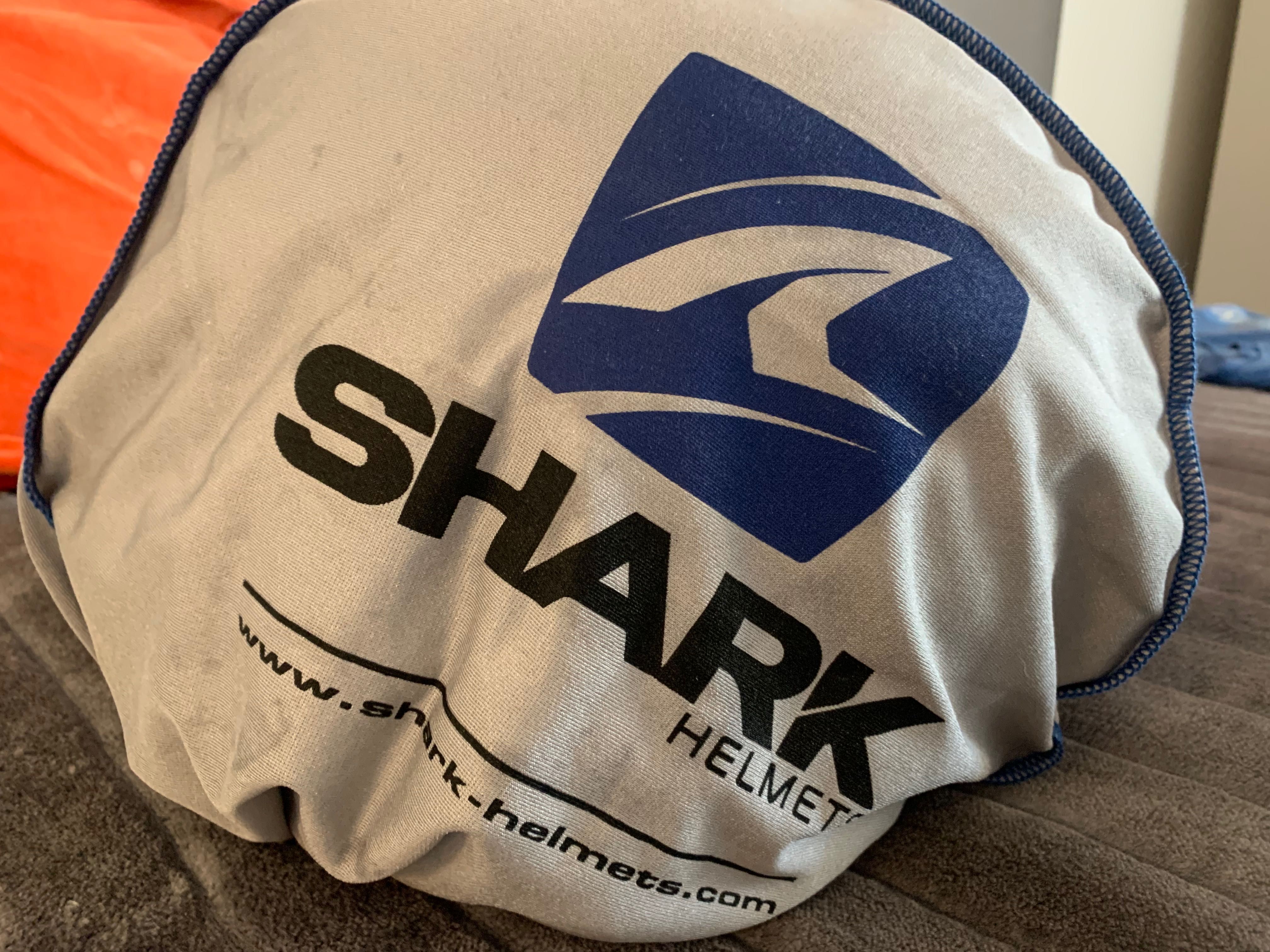 Capacete Shark para moto como novo