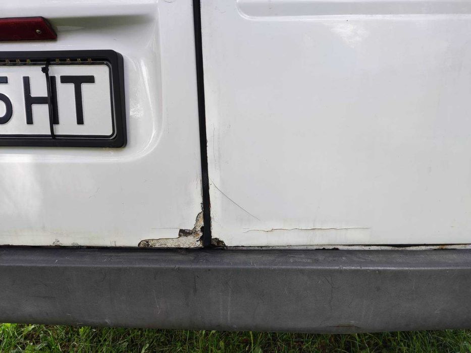 Бус Mercedes-Sprinter 311