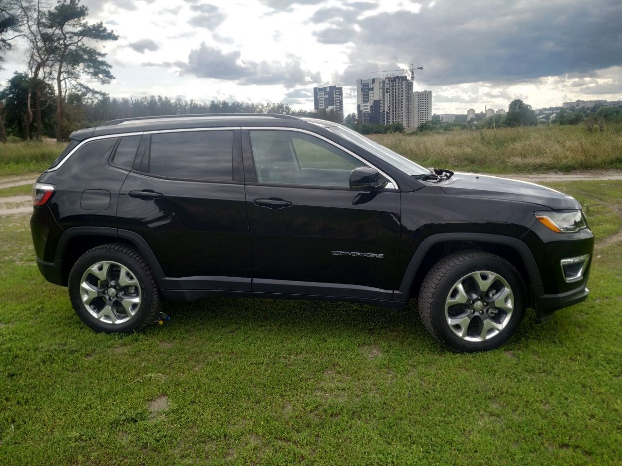 Продам Jeep Compass