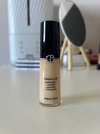 Консилер Armani Luminous silk , тон 3