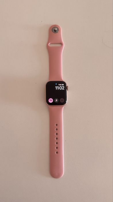 Apple Watch Series 6 (GPS)