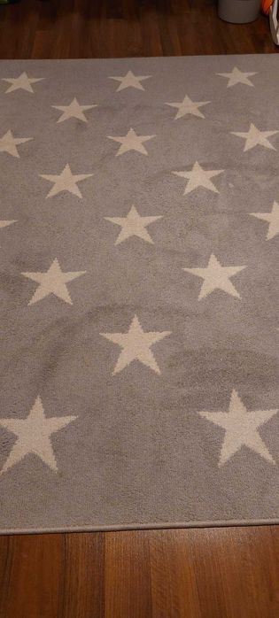 dywan marki Agnella do pokoju dziecięcego 160 x 220 cm