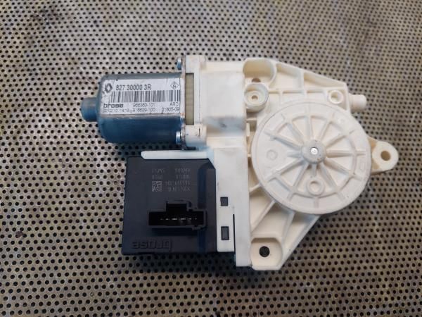 Motor vidro trás direito RENAULT Megane III (BZ0_)