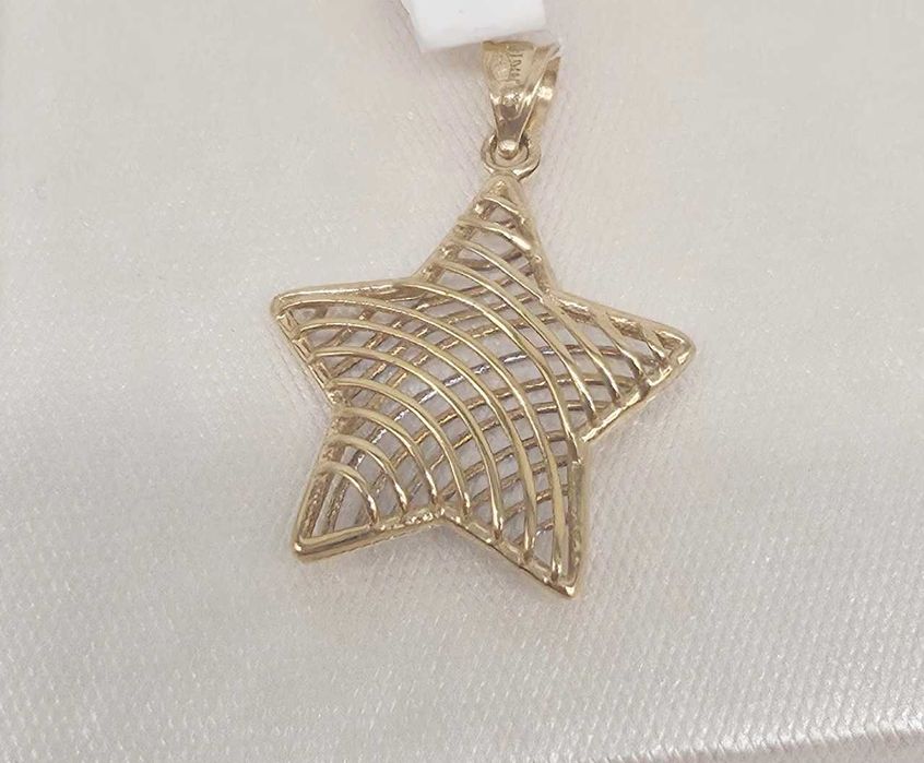 Złota zawieszka gwiazda 585 GOLD MONEY