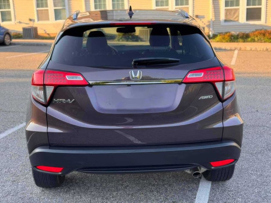 Honda HR-V EX-L      2022