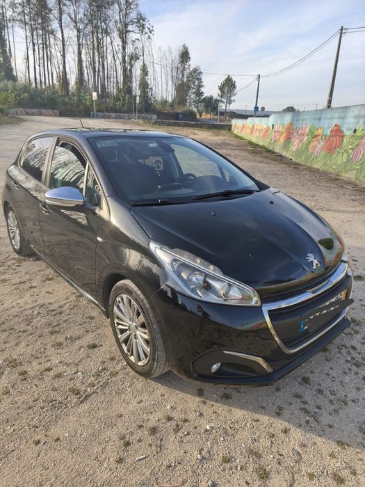 Vendo Peugeot 208 1.2 PureTech Style