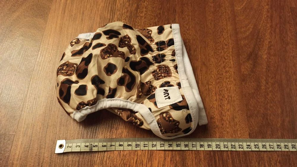 NA CEL CHARYTATYWNY Dla psa. Pampers, pielucha wielokrotnego użytku