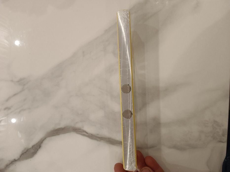 Poziomica stabila 25cm z magnesem