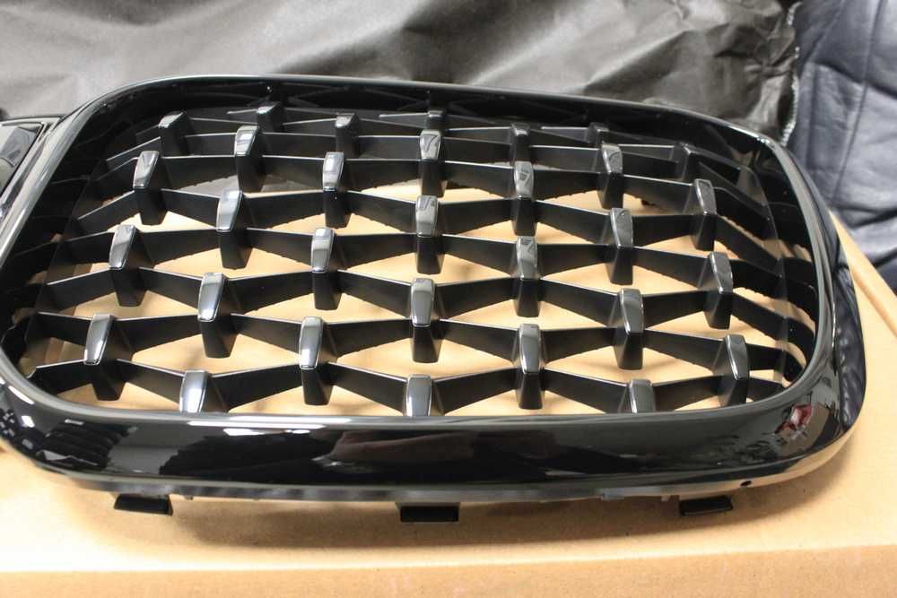 Grill Atrapa Nerki OEM M-SPORT BMW X4 G02 LCI z FP