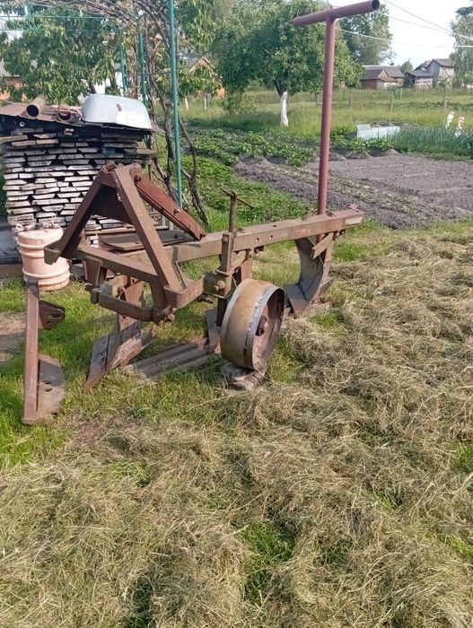 Продам трактор ЮМЗ-6АЛ.