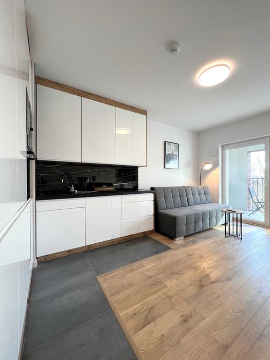 Kawalerka, 25m2, balkon, Atal City Square, ul. Madalińskiego
