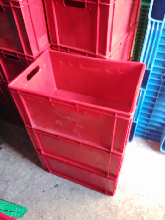 Ящики пластиковые пищевые поддоны