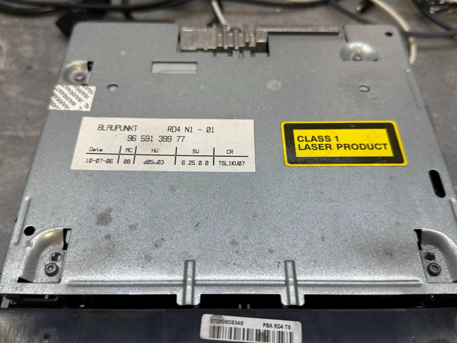 Fabryczne Radio PSARD4T5N1KML VA Peugeot 206