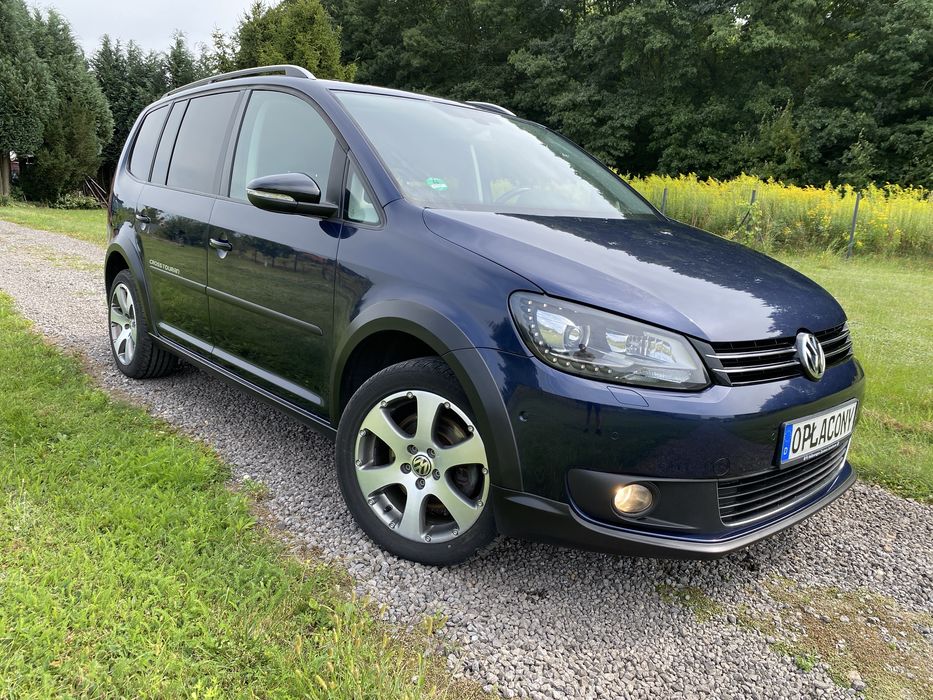 Volkswagen Touran Cross 7 osob.DSG ledy zamiana
