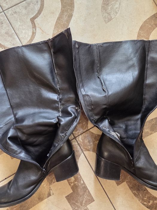 Чоботи шкіряні .