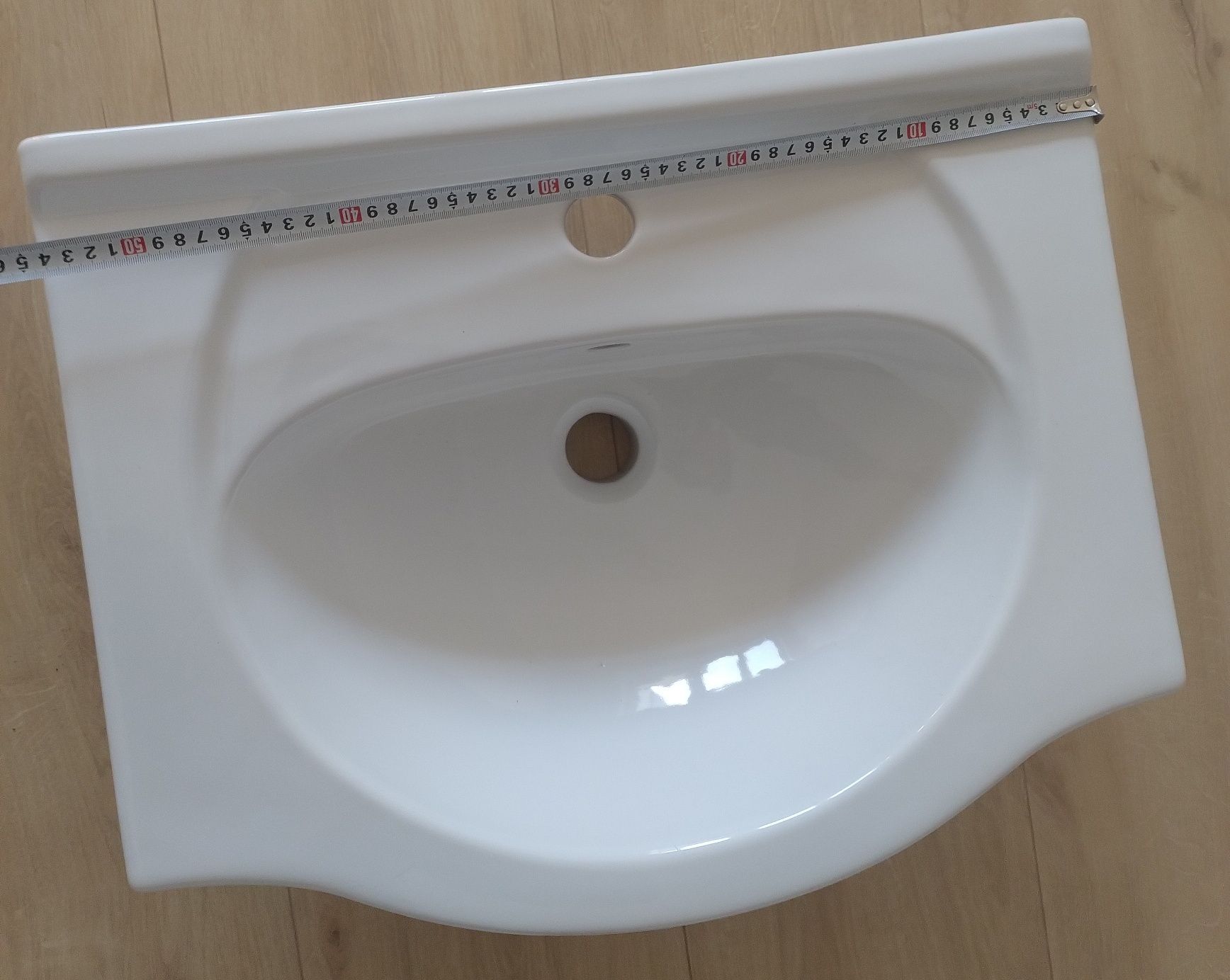 Umywalka łazienkowa + bateria + zawór spustowy