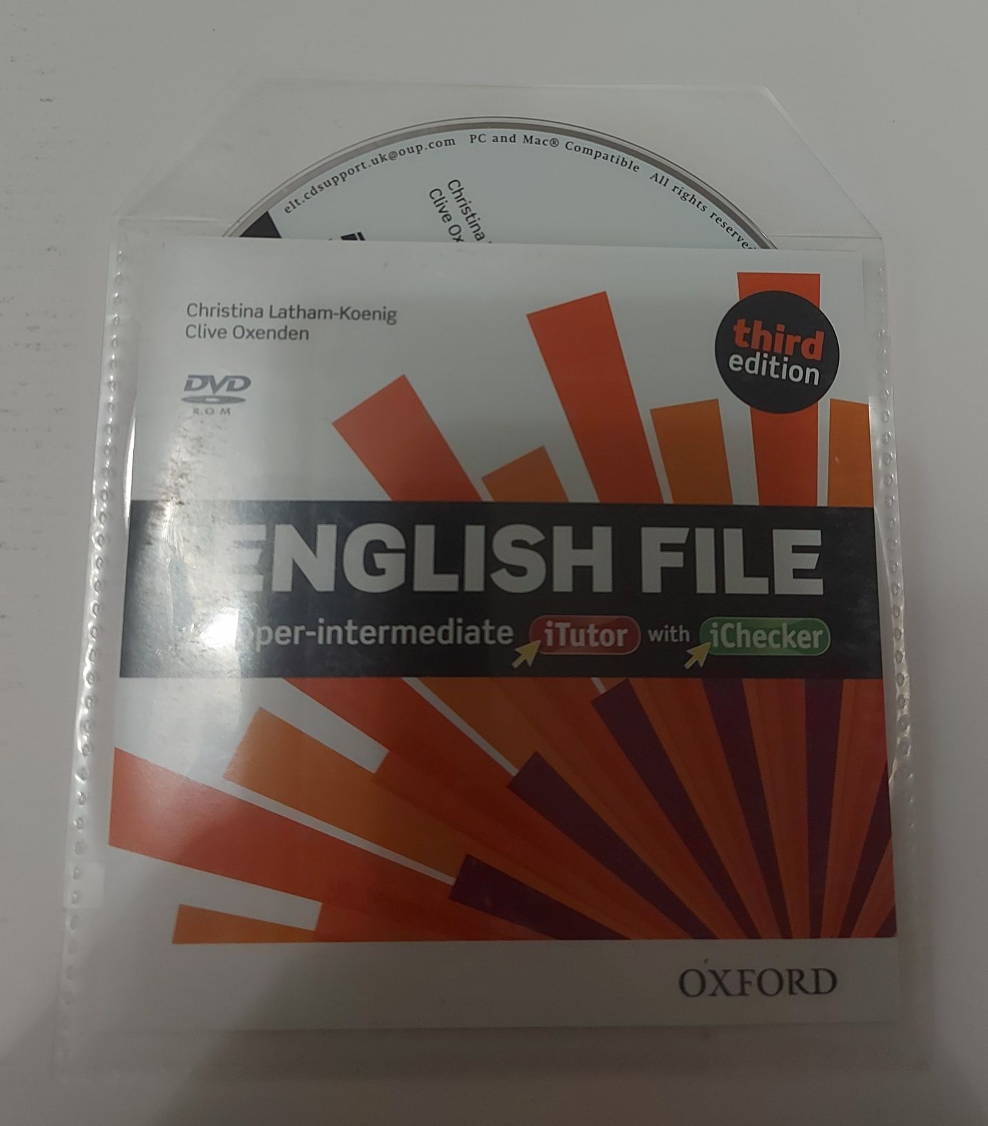 English File Upper-intermediate Student's book+ диск б/у