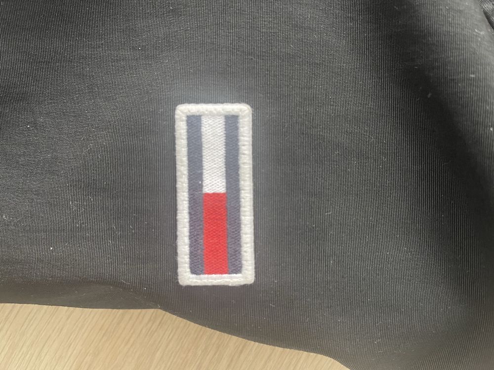 Casaco Tommy Hilfiger