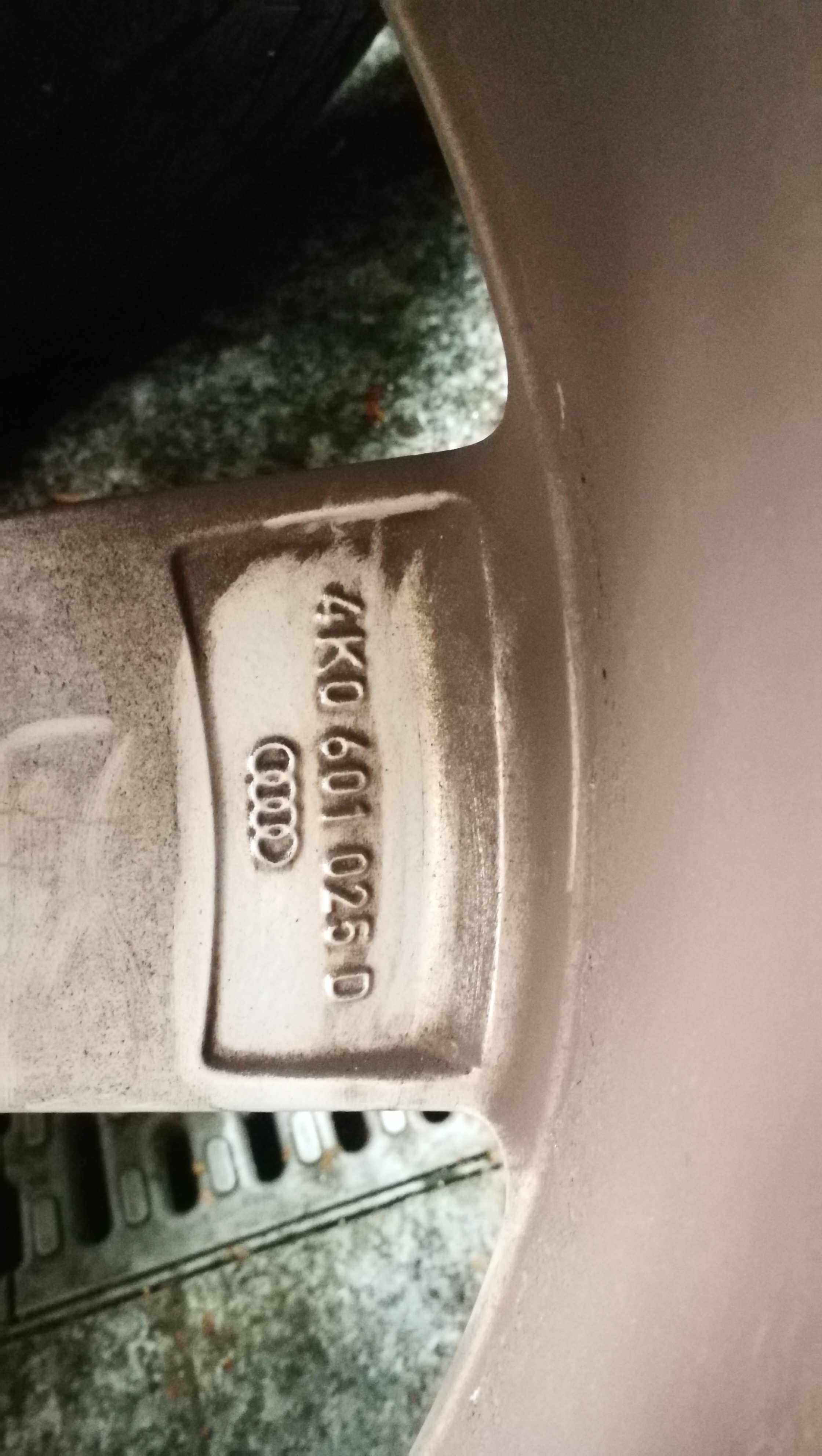 Felgi oryginalne Audi 8J x 18 H2  5x112