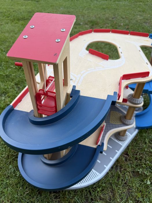 Garaż drewniany na resoraki Lidl duży